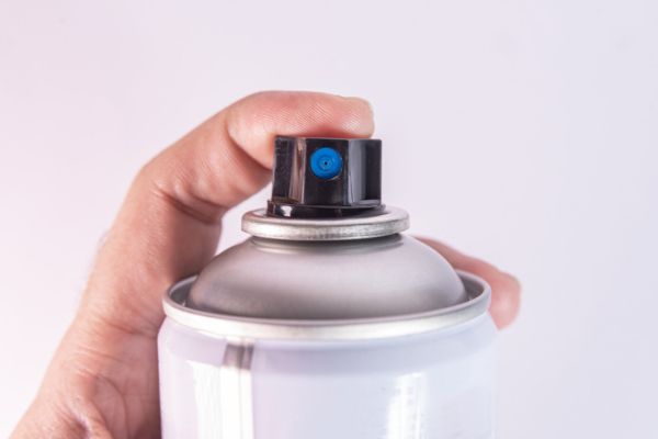 防水スプレーの選び方と正しい使い方, 靴・衣類・バッグを守る人気おすすめモデルも紹介